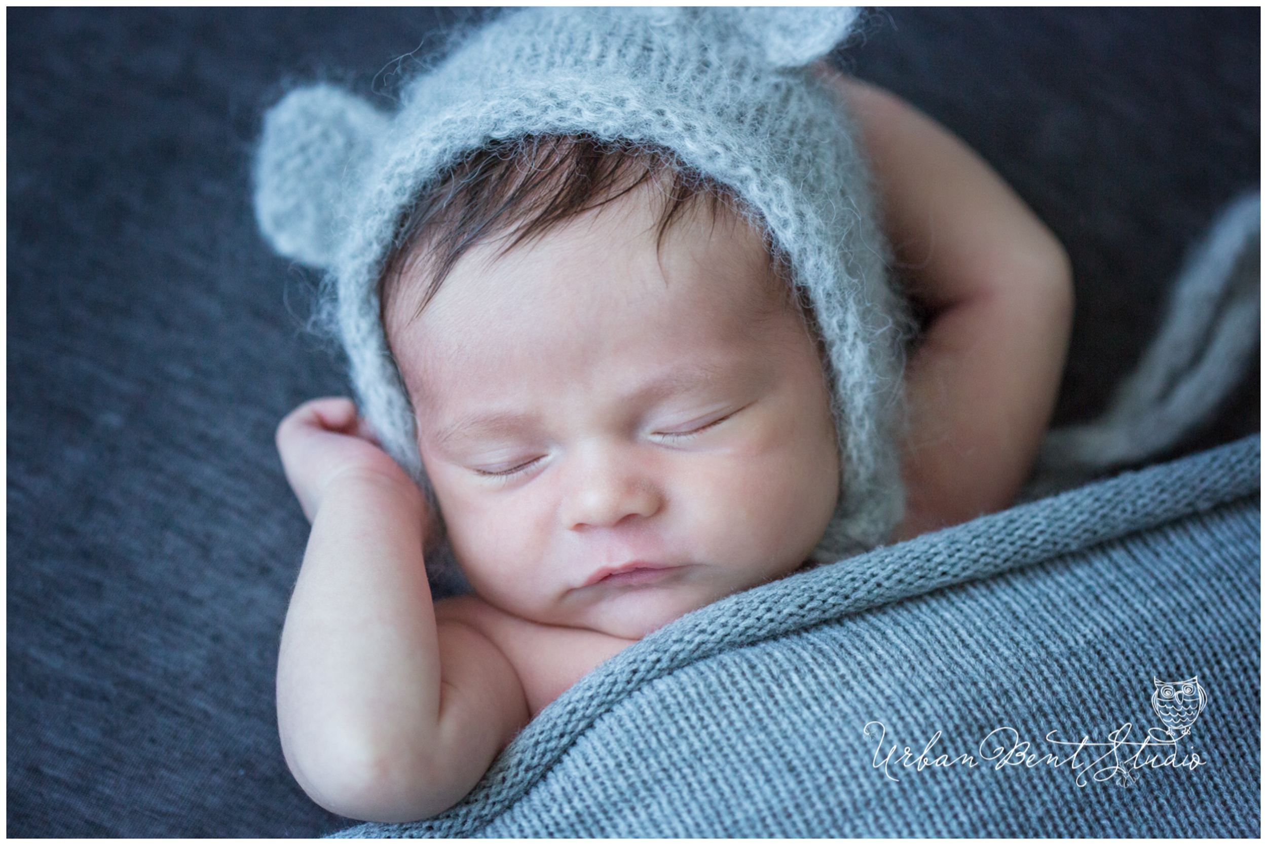 Ottawa newborn photographer, newborn photos Ottawa, baby photography, baby photos, natural light photographer,